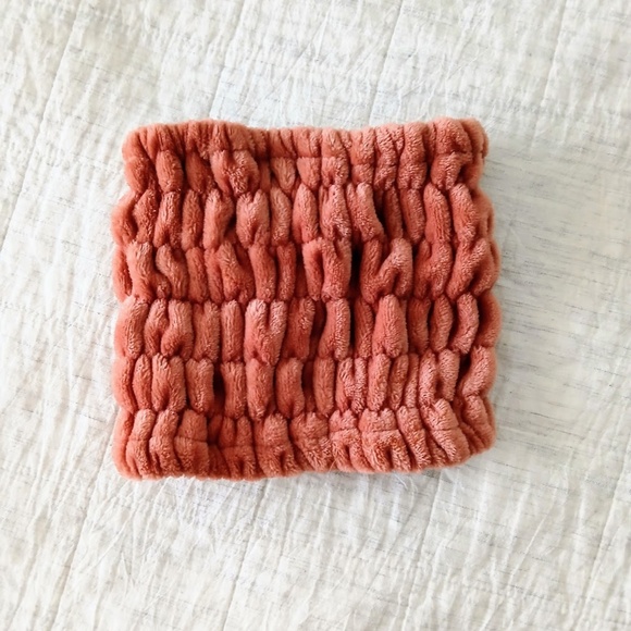 NWOT Kitsch Extra Wide Spa Headband - Picture 2 of 5